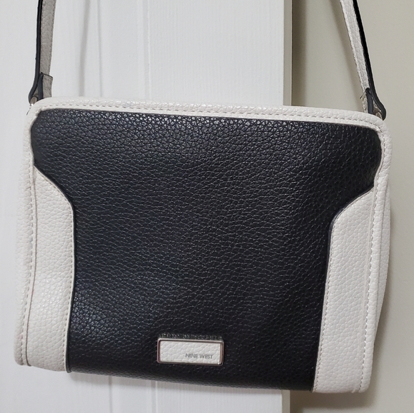 Nine West Black/White Crossbody Bag - Picture 3 of 4